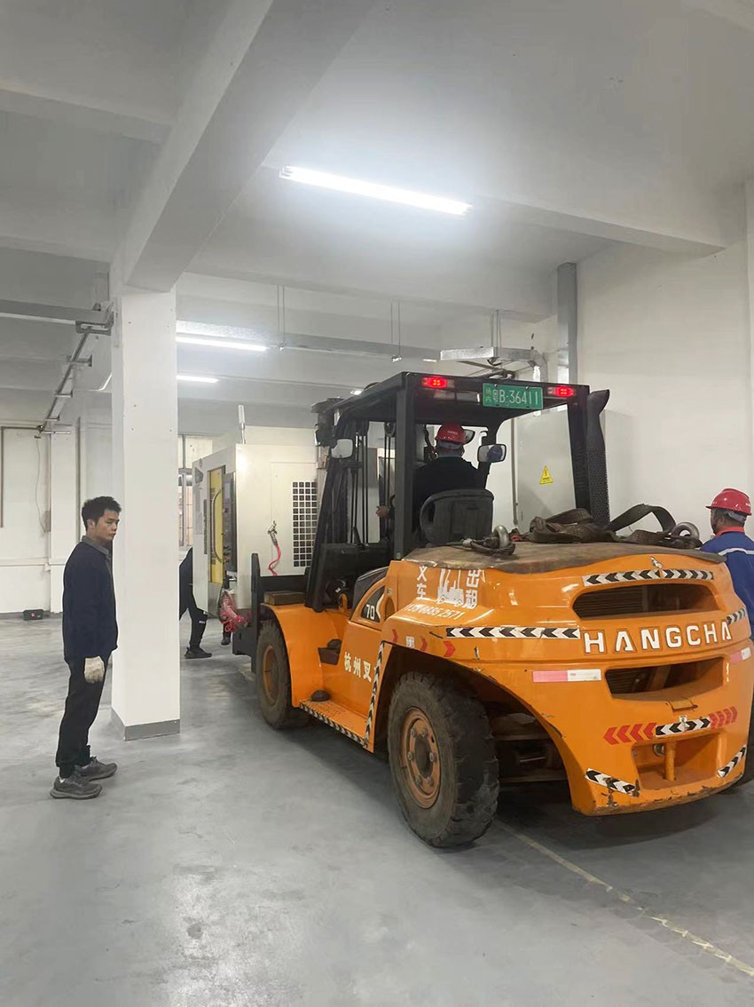 move CNC machine